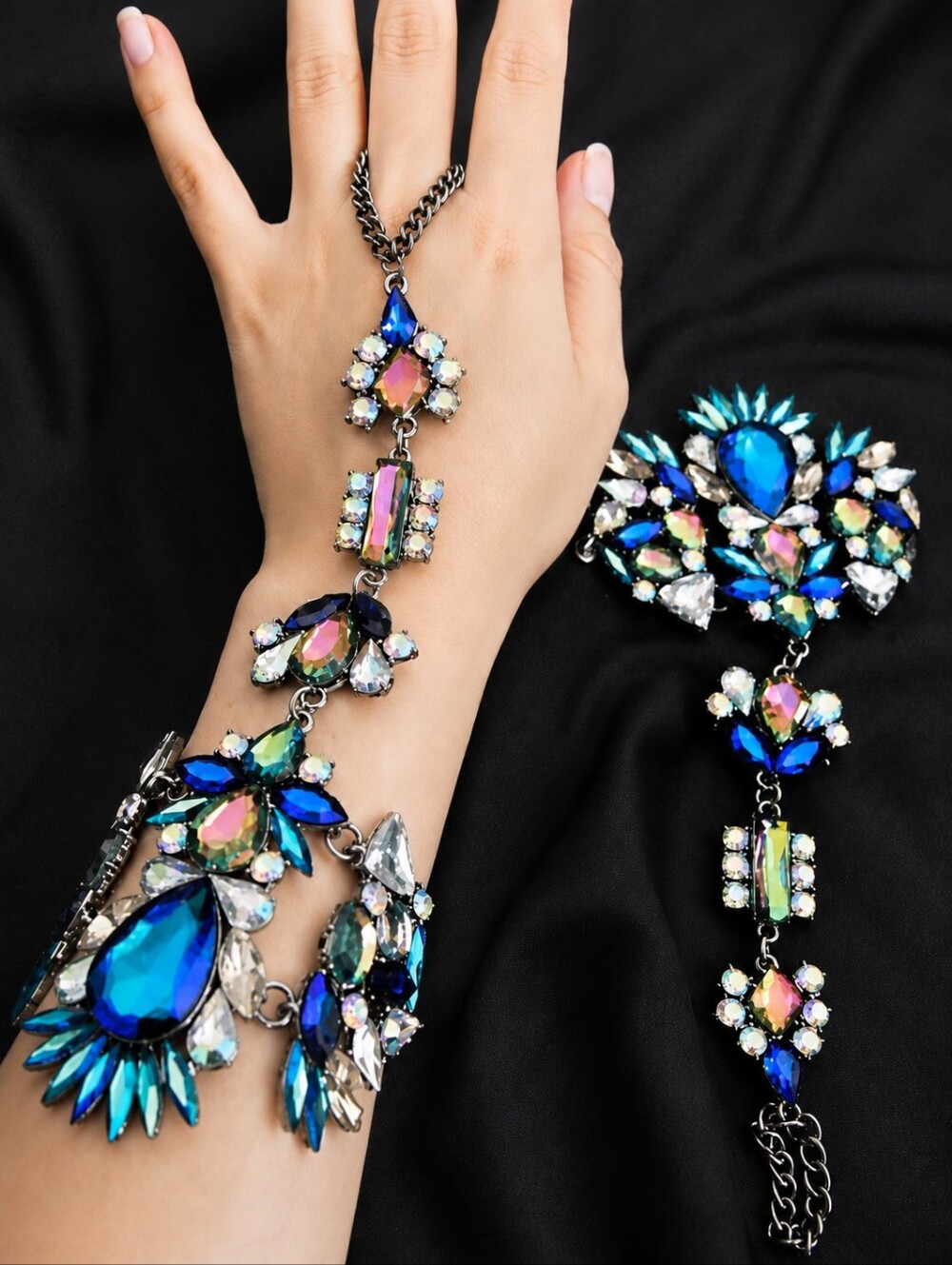 💋WRIST/ FOOT JEWELED CHAIN BRACELET!!!